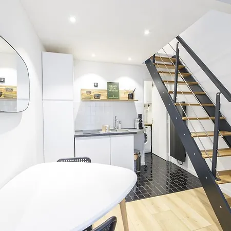 Studio Moderne Et Pratique En Hyper Centre Appartement *